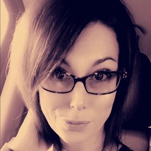 Meet your Posher, Cassie